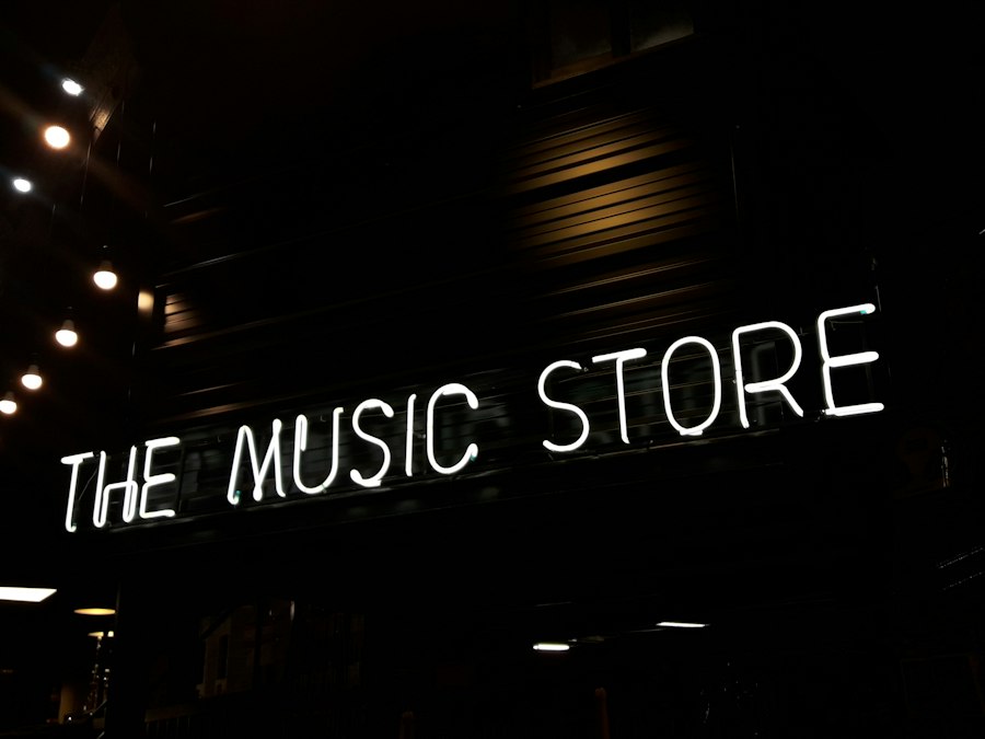Photo advertising and music industry